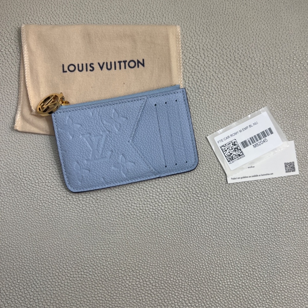 New Louis Vuitton ROMY cardholder - Picture 3 of 5